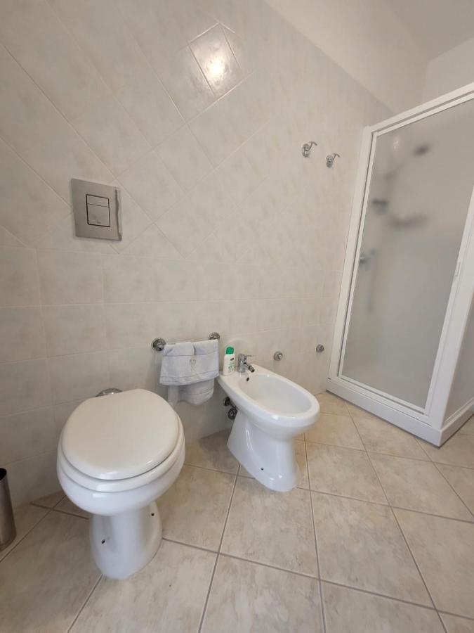 Casa Chiara Villa Pula Eksteriør billede
